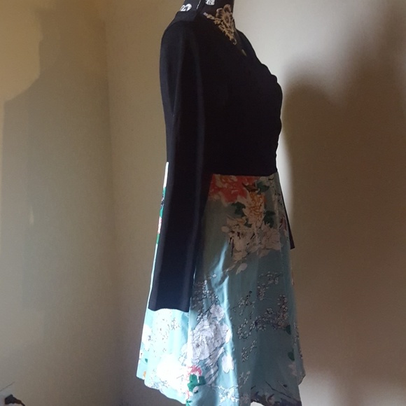 Yeslife💙Black&Light Blue Floral Long Sleeve Dress - Picture 3 of 7